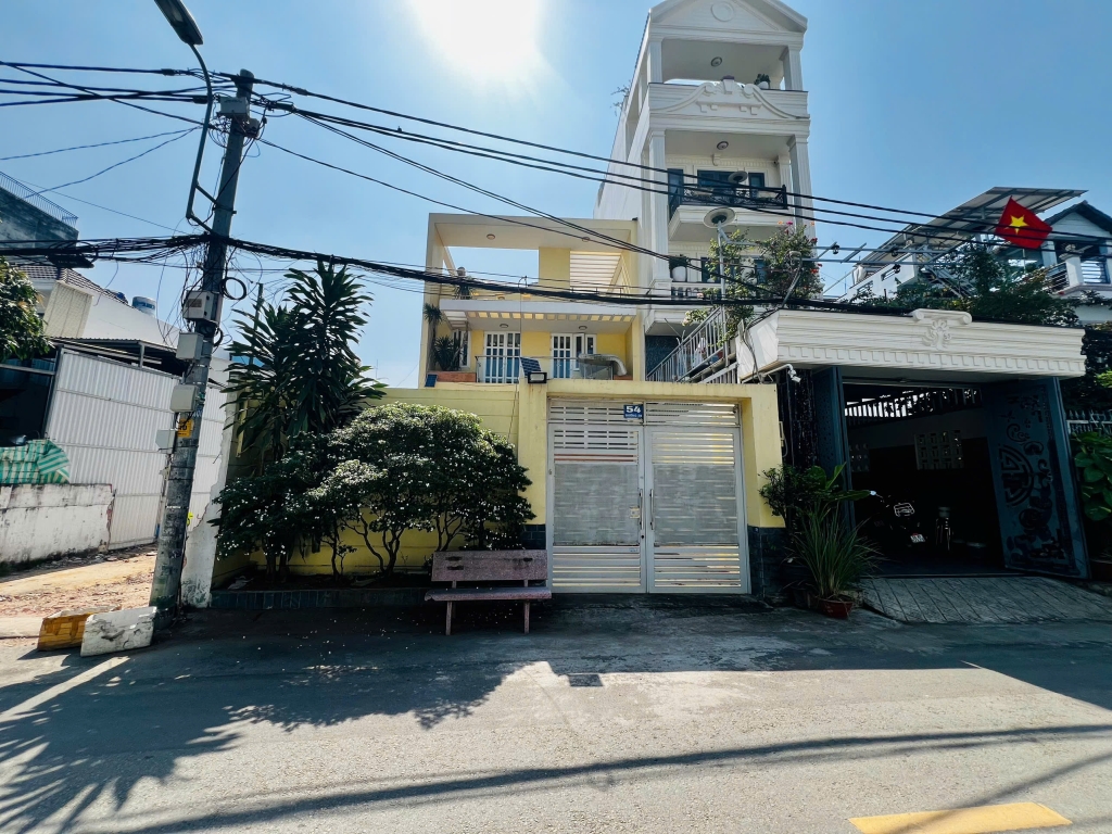 Bán nhà mặt tiền đường số 28, phường Cát Lái, quận 2, 236m² - Vị trí đắc địa cho kinh doanh!