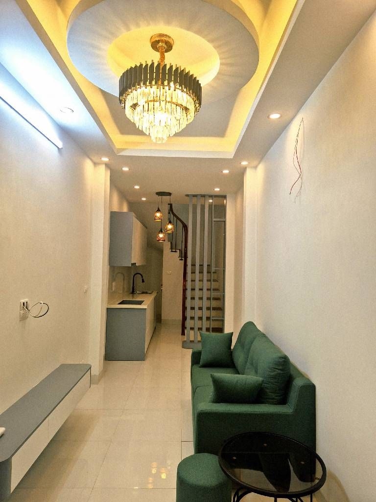 Nhà phố Tôn Thất Tùng 32m² giá 7.15 tỷ - Nhà xây mới, sẵn sàng vào ở!