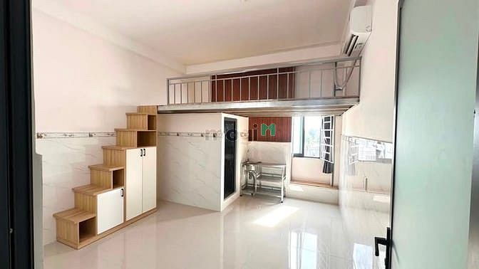 Phòng trọ có gác cho thuê tại Cộng Hòa, Tân Bình, 25m² giá 3.8 triệu - Nội thất đầy đủ, tiện nghi!