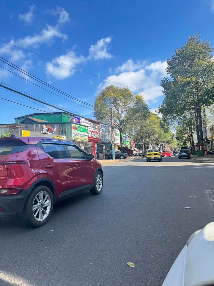 Nhà 2 tầng mặt tiền kinh doanh Lê Thánh Tông 82m² giá 15.5 tỷ - Đầu tư sinh lời ngay!