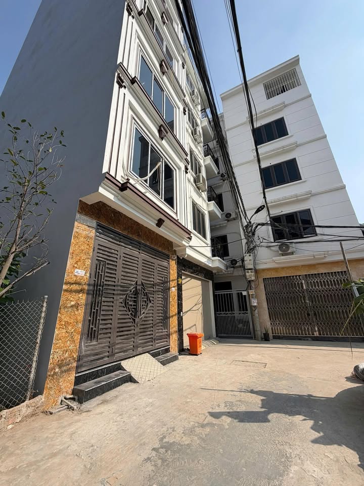 Nhà phố Cầu Diễn, 40m² chỉ 6 tỷ - Đang khai thác full phòng!