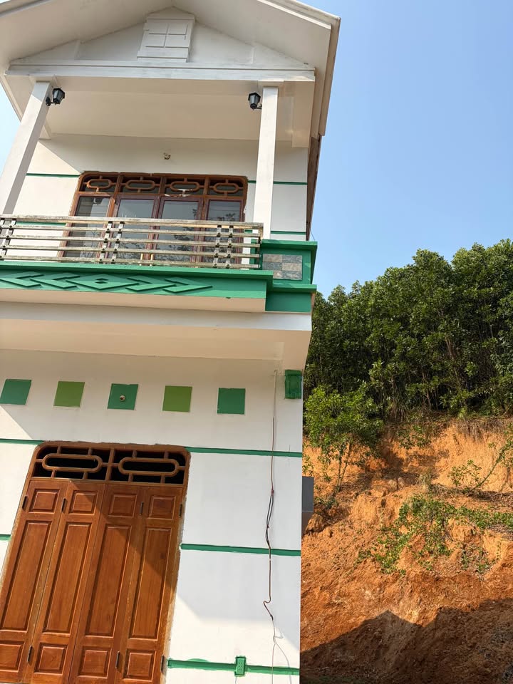 Nhà 2 tầng phường Tiến Định, Thái Nguyên 200m² giá 868 triệu - Kinh doanh thoải mái!