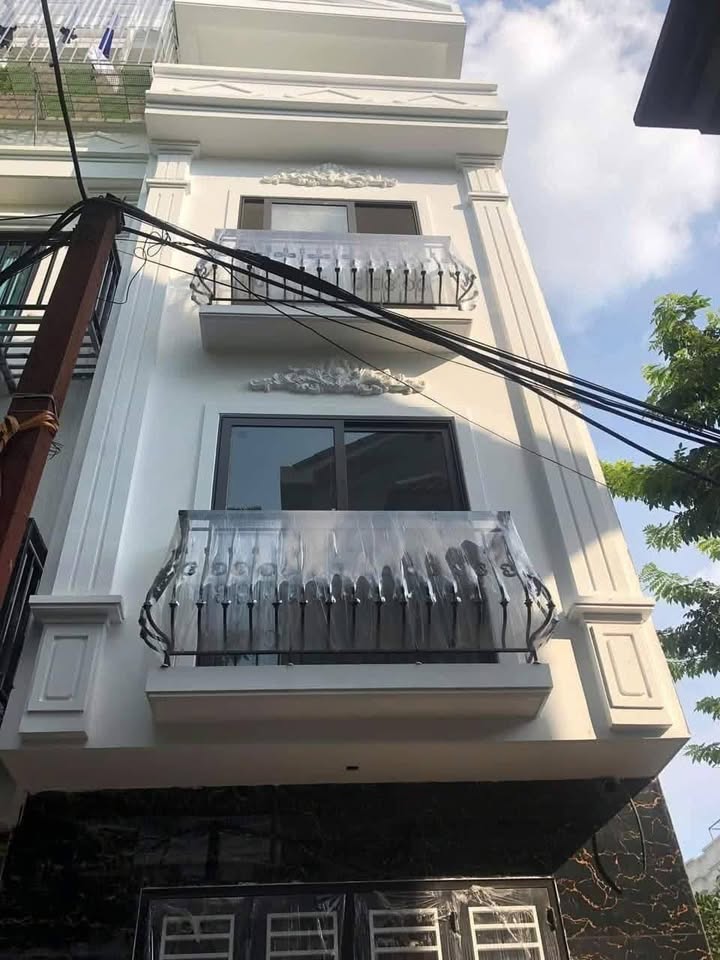 Nhà phố Vân Canh, Nam Từ Liêm 43m² giá 6 tỷ - Đầu tư sinh lời hấp dẫn!