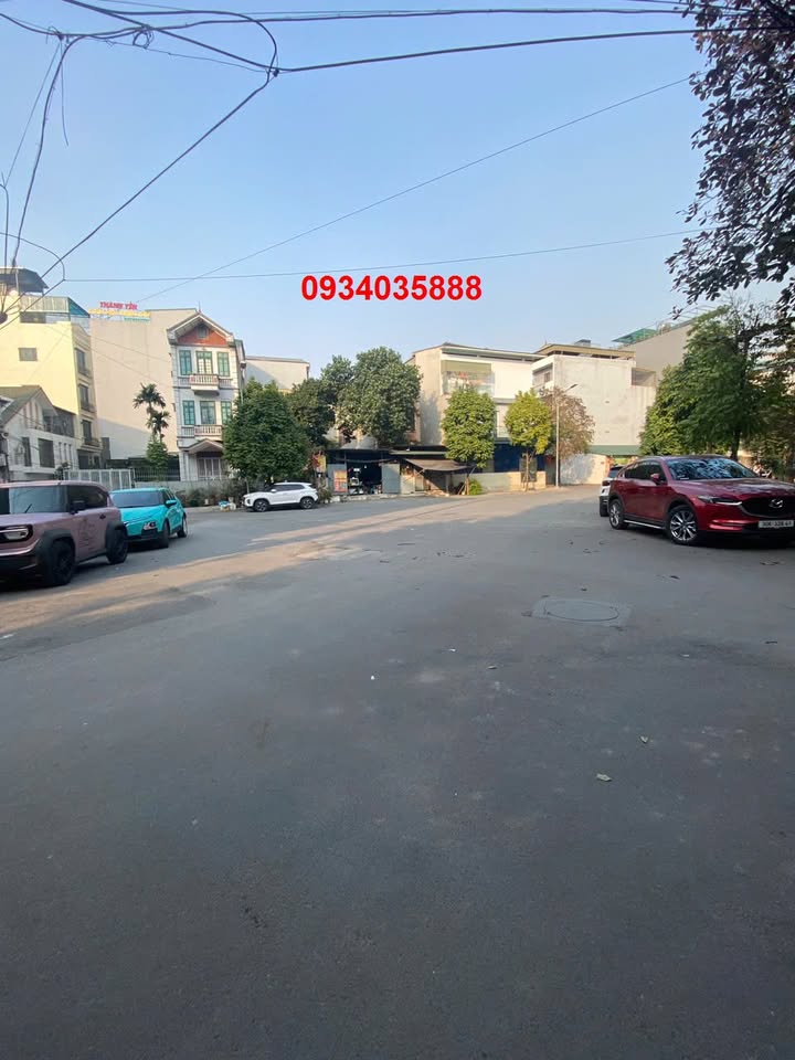 Nhà mới đẹp Ngọc Thụy 50m² giá 14.x tỷ - Thang máy tiện nghi