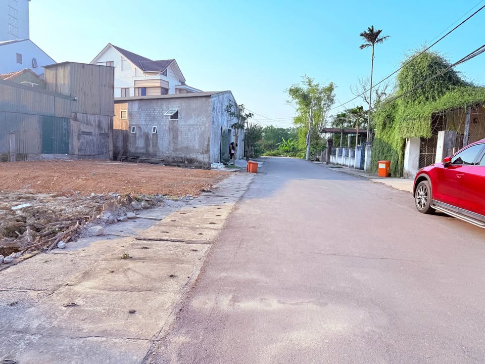 Lô đất 2 mặt tiền phường Nguyễn Du 84.5m² giá 2 tỷ - Cơ hội đầu tư tuyệt vời!