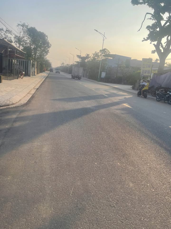 Đất 2 mặt tiền Mai Thúc Loan 334.8m² giá 8 tỷ - Cơ hội đầu tư vàng!