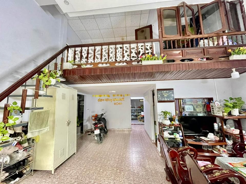 Nhà gần Đại học Duy Tân, 95m² hơn 5 tỷ - Chính chủ bán gấp!