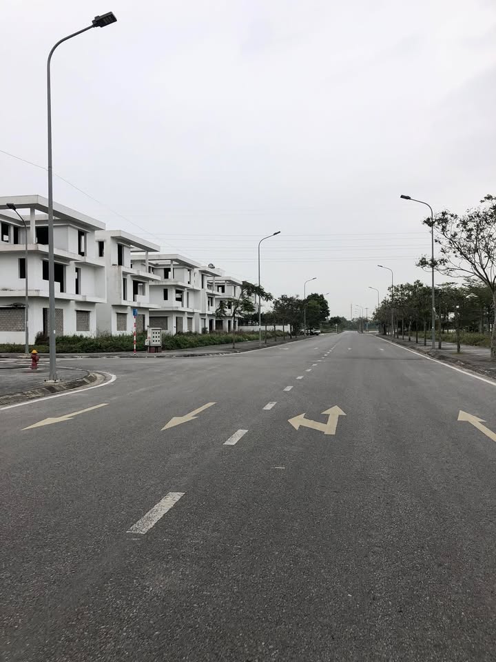 Đất liền kề 2 mặt tiền Hud4 pk1, 200m² - Giá tốt, vị trí đắc địa!