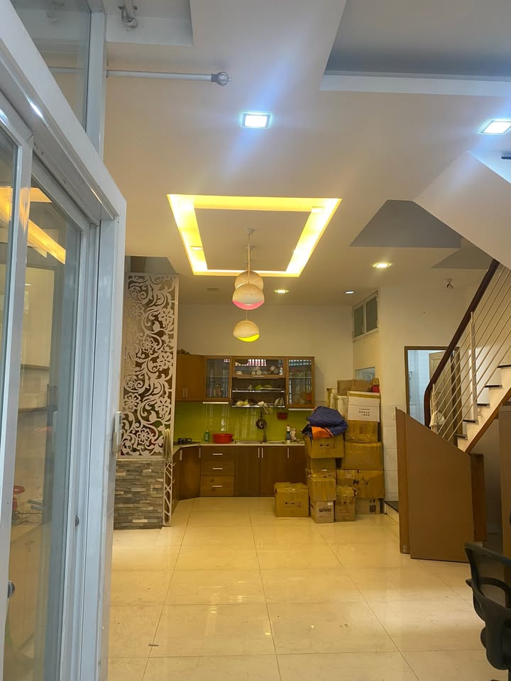 Nhà cho thuê đường Lý Thường Kiệt, Tân Bình 60m² - Nhà mới, sạch đẹp, vị trí thuận lợi!