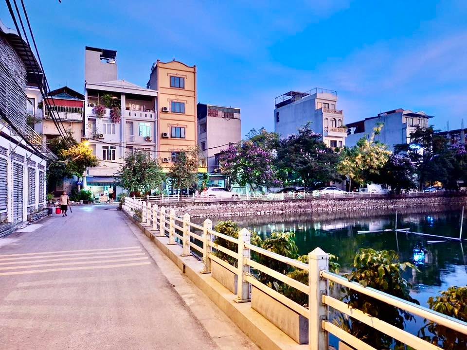 Đất vàng Ngọc Thụy 75m² giá 14 tỷ - Vị trí sát hồ, đầu tư sinh lời!