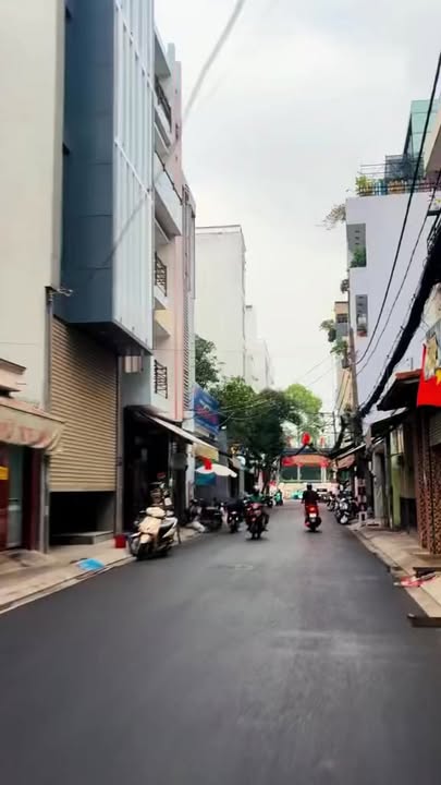 Căn hộ Tòa Nhà Cộng Hòa, Quận Tân Bình, 90m² - Chính chủ bán gấp, giá thỏa thuận!