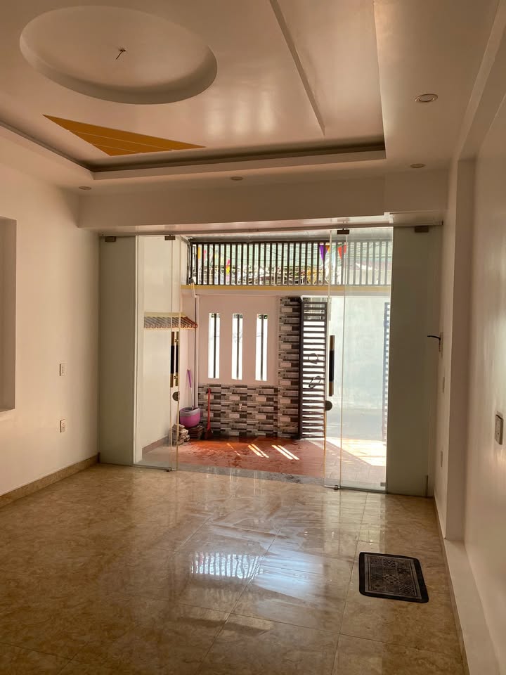 Nhà đẹp Vĩnh Niệm 64.5m² giá 4.1 tỷ - Thiết kế hiện đại, sẵn sàng vào ở!