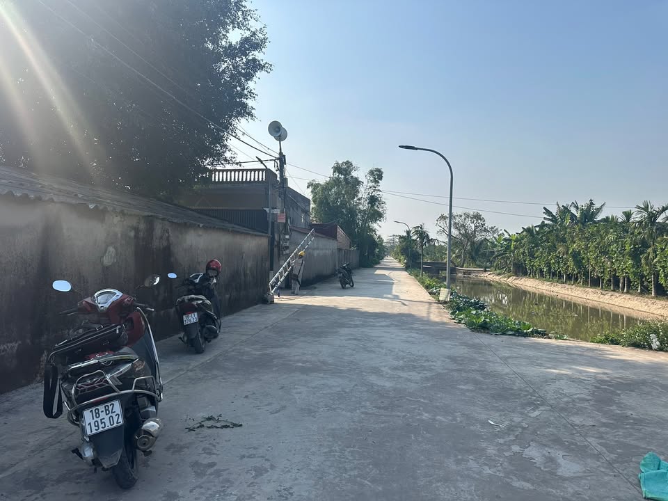 Bán lô đất khu 6 Thị trấn Quỹ Nhất 152m² giá 1 tỷ - Tặng kèm nhà nhỏ xinh!