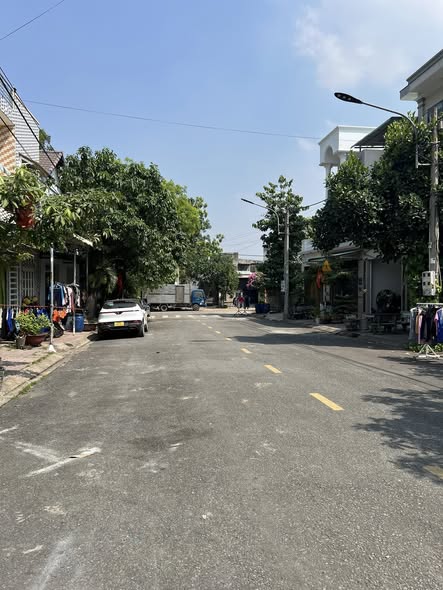 Đất nền Chiêu Liêu Dĩ An 78m² giá 3.5 tỷ - Đường rộng ô tô tránh thoải mái!