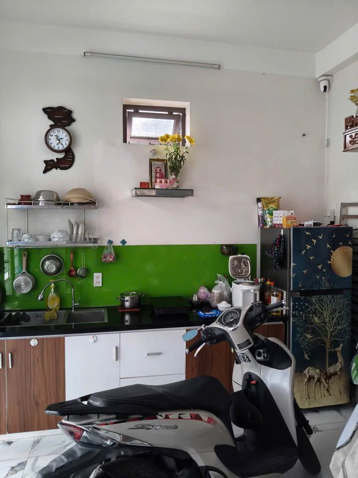 Nhà kiệt Trưng Nữ Vương, Quận Hải Châu 140m² giá 3.35 tỷ - Sẵn sàng vào ở ngay!