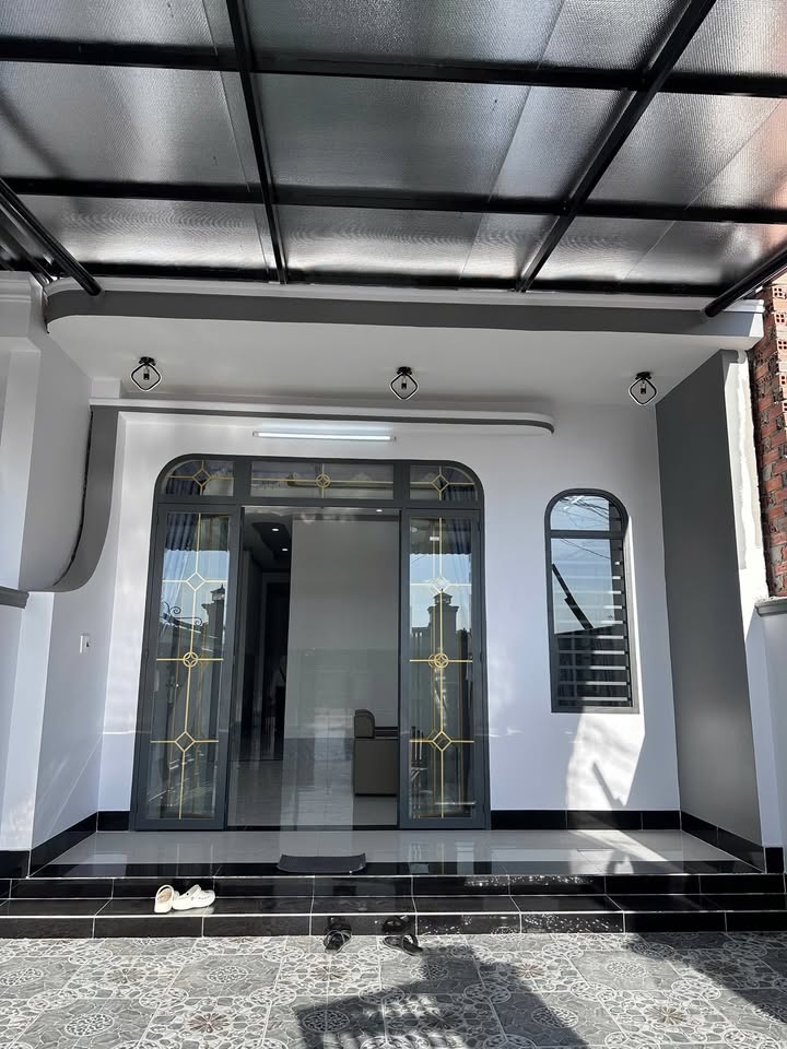 Nhà phố hiện đại 2 phòng ngủ tại Thanh Điền 122m² giá 1.19 tỷ - Nằm gần Quốc Lộ 22!