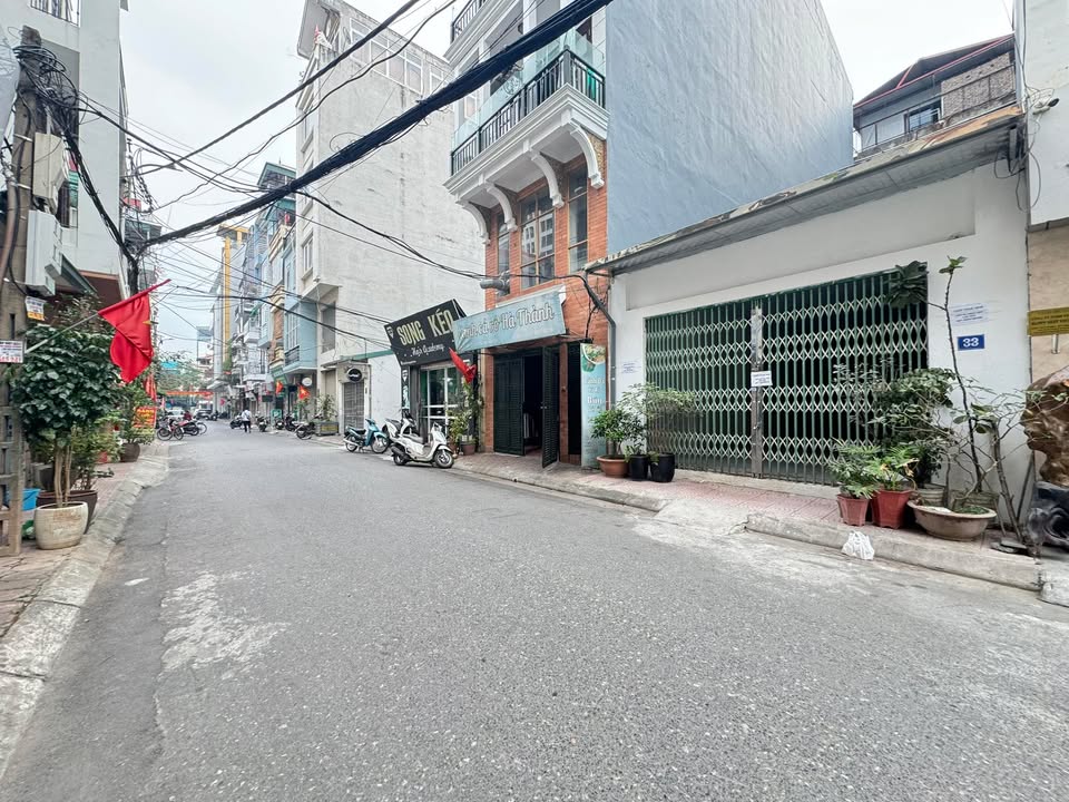 Đất nền Nguyễn Sơn Long Biên 90m² giá 20 tỷ - Kinh doanh sầm uất!