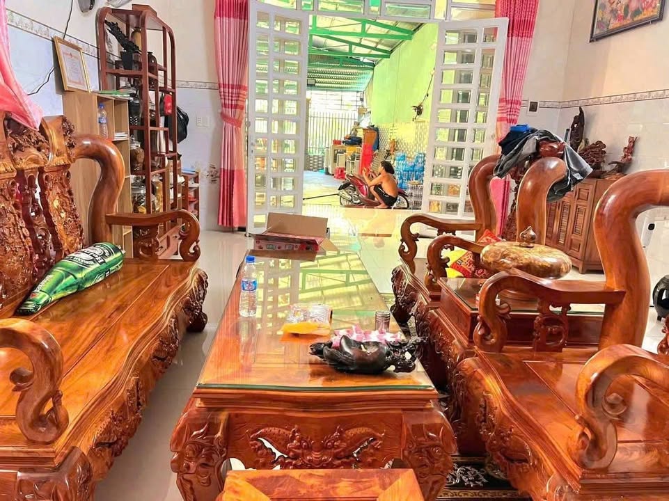 Đất nền Cầu 2 Đồng Tiến 720m² giá 1.6 tỷ - Sổ đỏ chính chủ, mặt tiền thông thoáng!