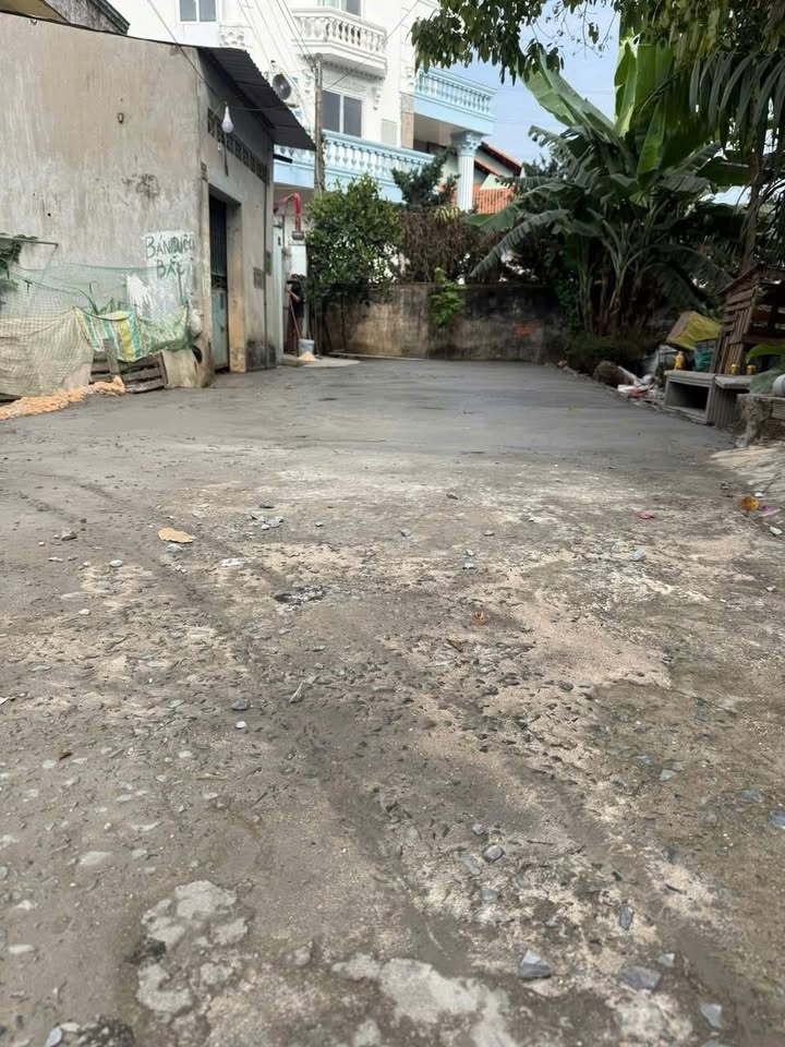 Đất An Phú Tân Uyên 120m² giá 2.5 tỷ - Vị trí đắc địa gần chợ Phú Phong!