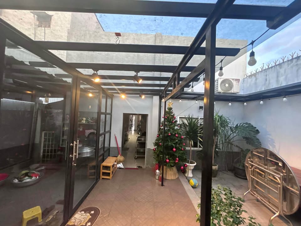 Nhà nguyên căn cho thuê tại Nguyễn Văn Cừ, Bảo Lộc 320m² - Kinh doanh tốt ngay mặt tiền!