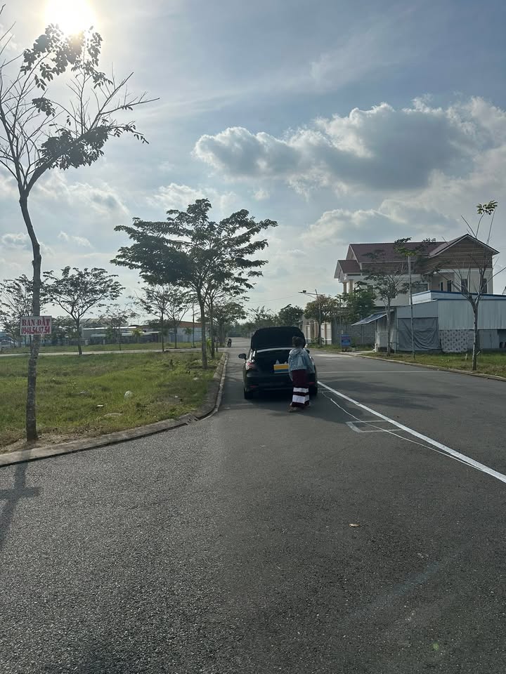 Đất nền góc khu dân cư Minh Lương, 202.83m² giá 3.3 tỷ - Đầu tư sinh lời ngay!