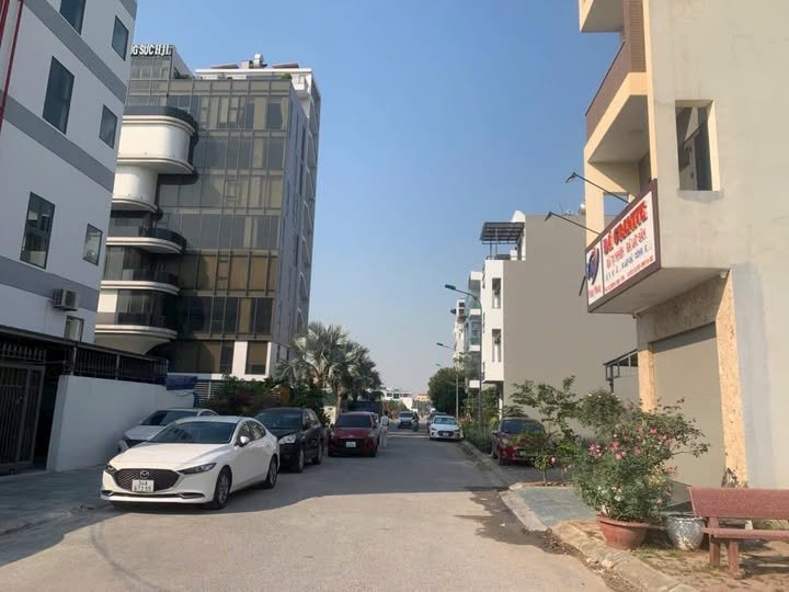 Lô đất liền kề khu Vịt Cỏ Hồ Sen TP Hải Dương 67.5m² giá 5.1 tỷ - Sổ hồng chính chủ!