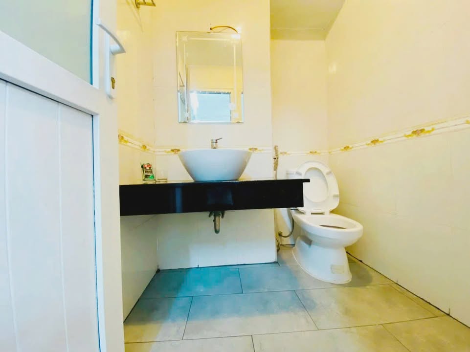 Cho thuê phòng studio 25m² tại Cầu Giấy - Full nội thất, ô tô vào được