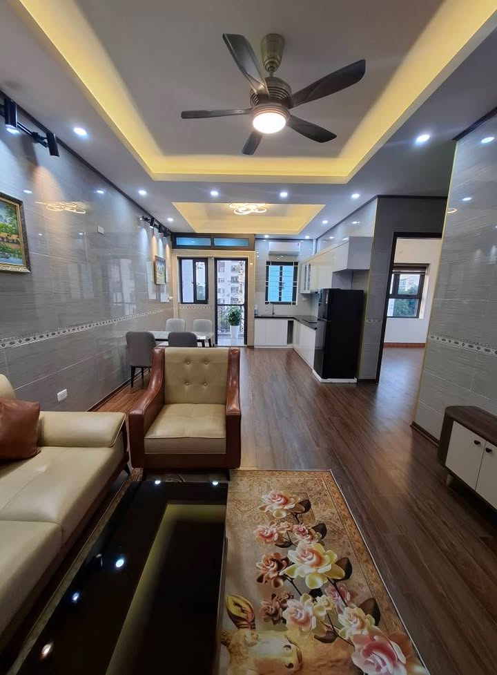 Căn hộ chung cư Việt Hưng, Long Biên 75m² - Thiết kế thoáng mát, sẵn sàng vào ở!