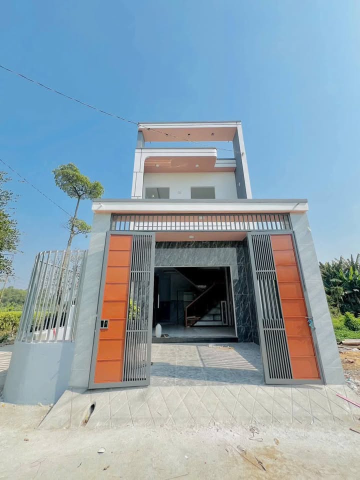 Nhà Đẹp Tân Uyên 115m² giá 2.95 tỷ - Hỗ trợ ngân hàng tối đa!