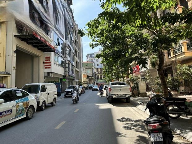 Căn hộ VIP Võng Thị Tây Hồ 300m² giá 90 tỷ - Đầu tư sinh lời ổn định!