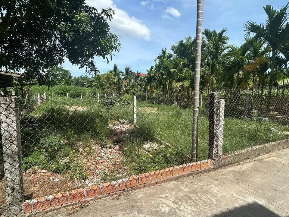 Đất Tịnh Hà 150m² giá 500 triệu - Sổ đỏ chính chủ, vị trí thuận lợi!