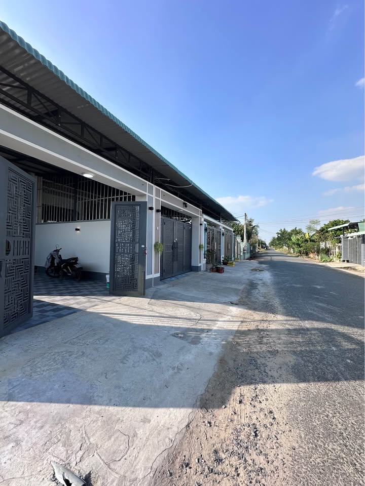 Nhà mặt tiền Long Hải, 127m² giá 1.32 tỷ - Đầy đủ công năng, sân đậu ô tô