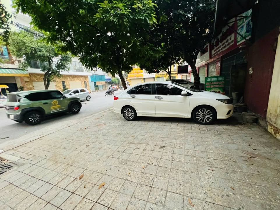 Đất nền Phường Kinh Bắc 84.5m² giá 8.x tỷ - Mặt tiền rộng kinh doanh sầm uất!