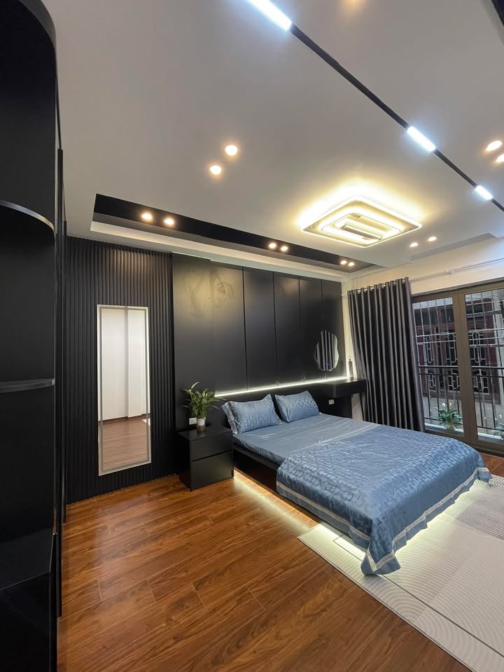 Nhà riêng Tả Thanh Oai 40m² giá 8 tỷ - Full nội thất, chỉ việc xách vali vào ở!