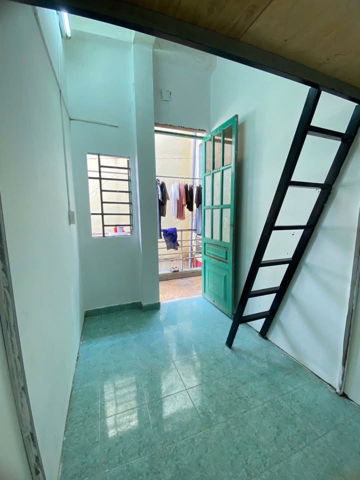 Phòng trọ cho thuê tại Gò Vấp 25m² giá 2.6 triệu - Trống sẵn, tiện nghi đầy đủ!