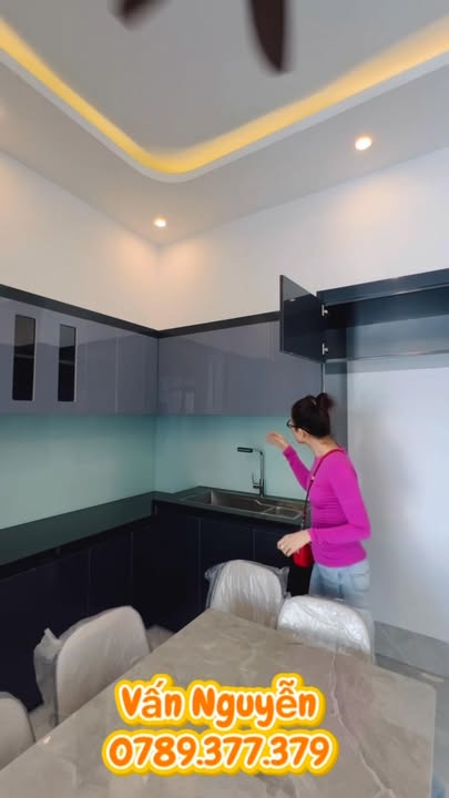 Nhà mặt tiền Cao Thắng, 100m² giá 1.79 tỷ - Chính chủ bán gấp!