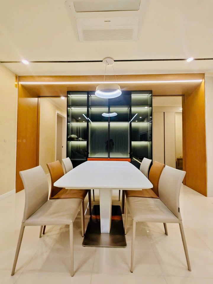 Căn hộ H9 Starlake Bắc Từ Liêm 113m² giá 19 tỷ - Ban công hướng đẹp, không khí trong lành!