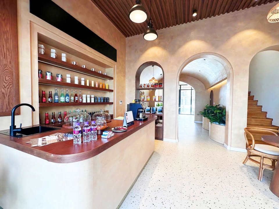 Shophouse Vinhomes Royal Island Hải Phòng 90m² giá 6.86 tỷ - Đầu tư sinh lời lý tưởng!