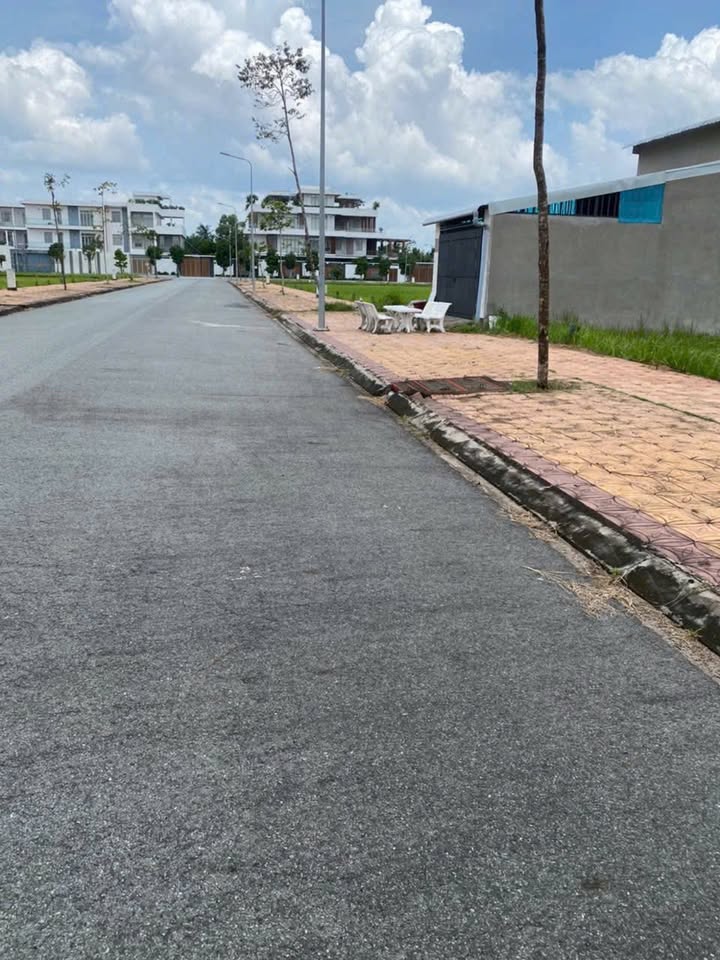 Đất nền khu đô thị Hồng Phát - An Bình, 260m², pháp lý rõ ràng, sổ hồng chính chủ