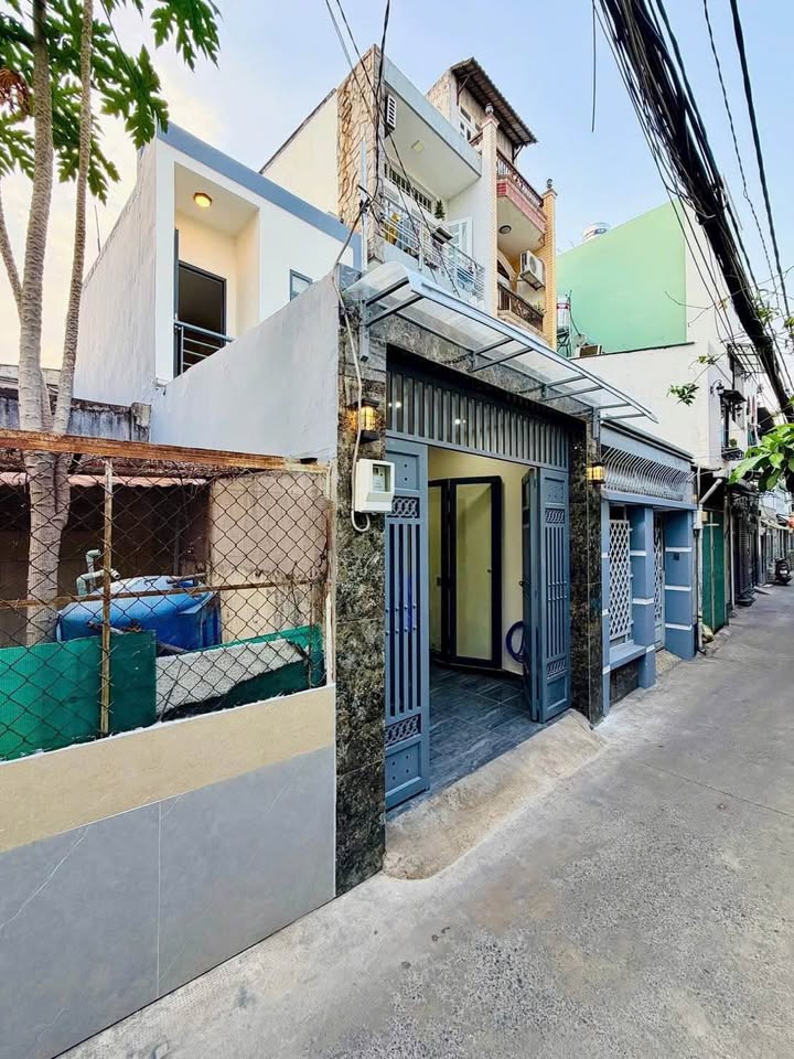 Nhà bán Gò Vấp 3.4x14m giá 5.79 tỷ - Khu an ninh, sạch sẽ!