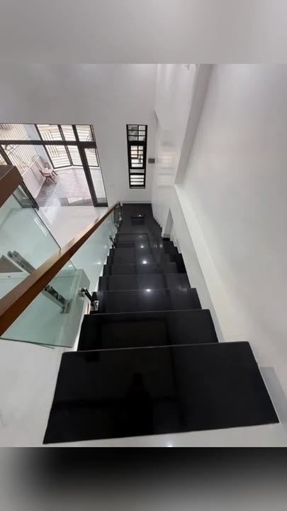 Nhà mới Cam Đường Lào Cai 100m² giá 2.4 tỷ - Vào ở ngay!