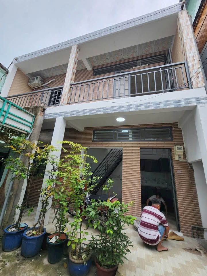 Nhà cho thuê 1 trệt 1 lầu Hẻm Trần Phú Cái Khế 42m² giá 4 triệu - Địa điểm thuận lợi cho cuộc sống!