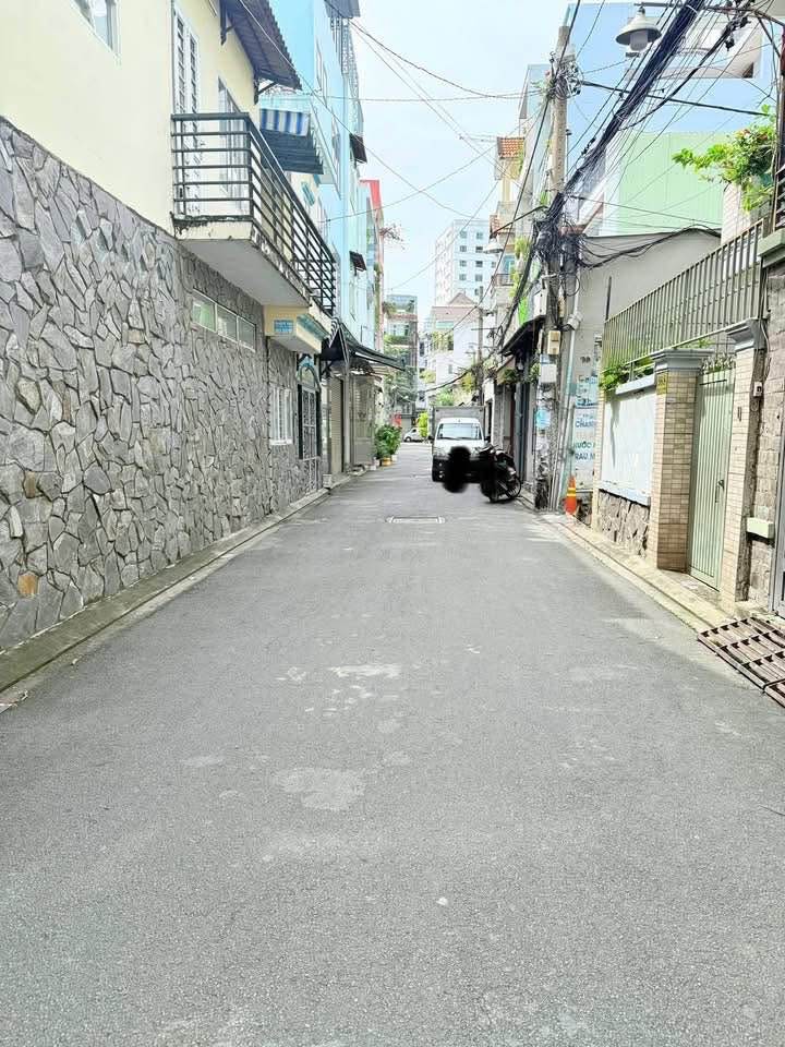 Nhà 2 tầng Cống Lở, Tân Bình 34m² giá 3.99 tỷ - Sổ hồng hoàn công, dọn vào ở ngay!