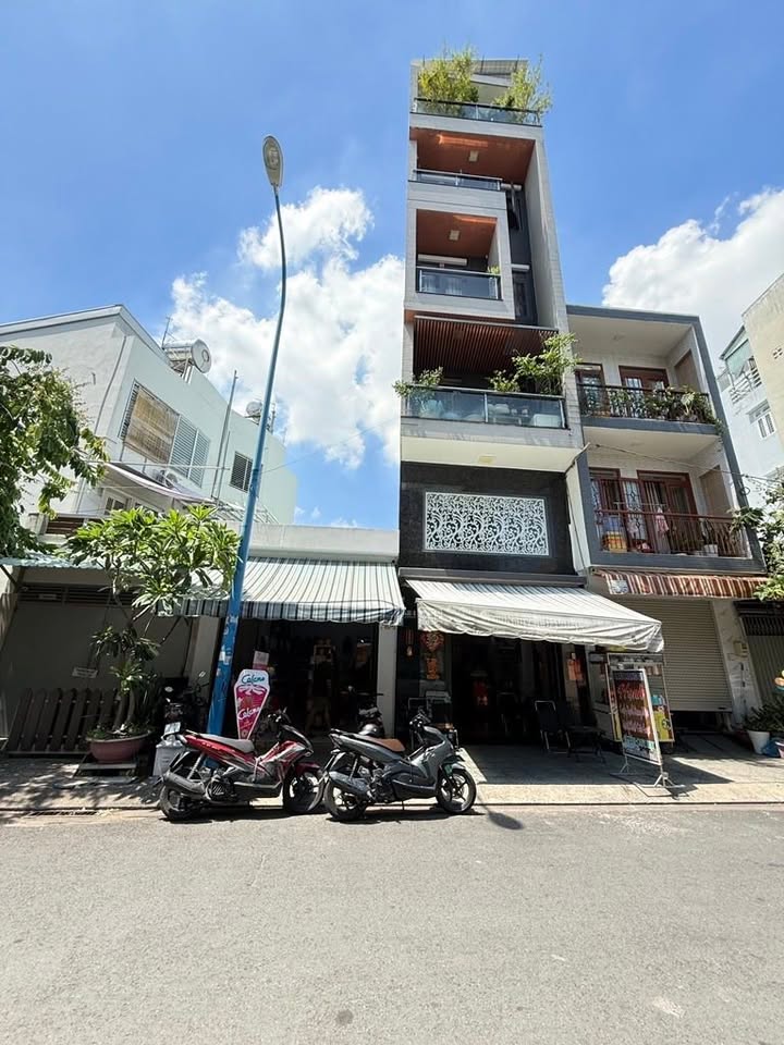 Nhà phố Tân Bình 120m² giá 15.2 tỷ - Đầu tư sinh lời ngay!