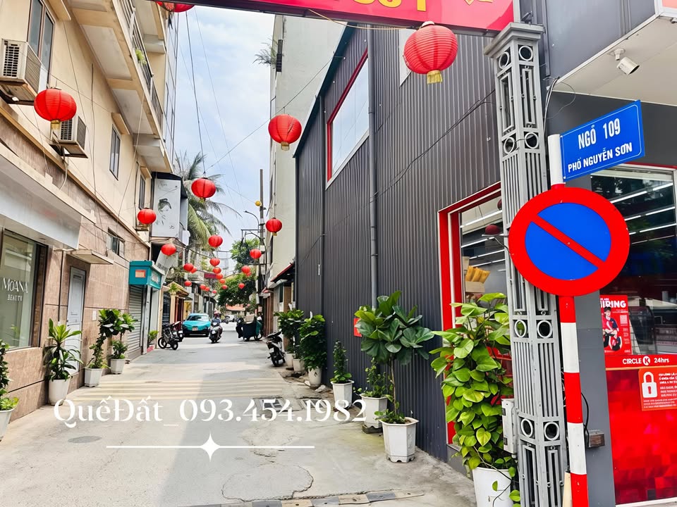 Nhà phố Nguyễn Sơn Long Biên 60m² giá 13 tỷ - Thang máy, full nội thất sang trọng!