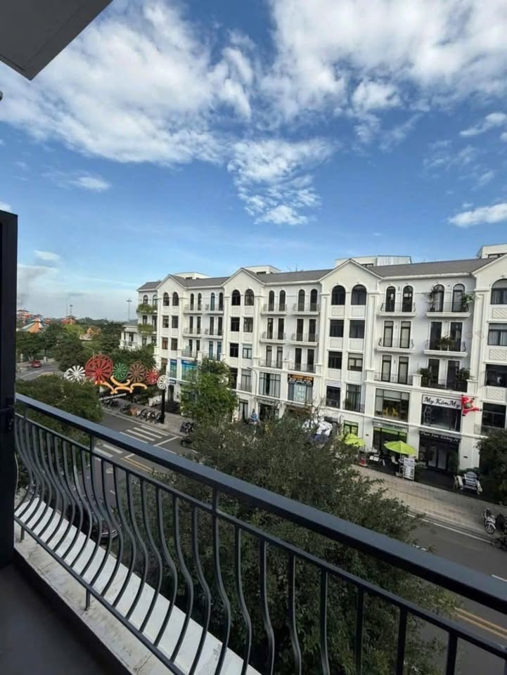 Cho thuê tầng nhà phố Vinhomes Grand Park Thủ Đức 84-162m² - Giá chỉ từ 3 triệu!