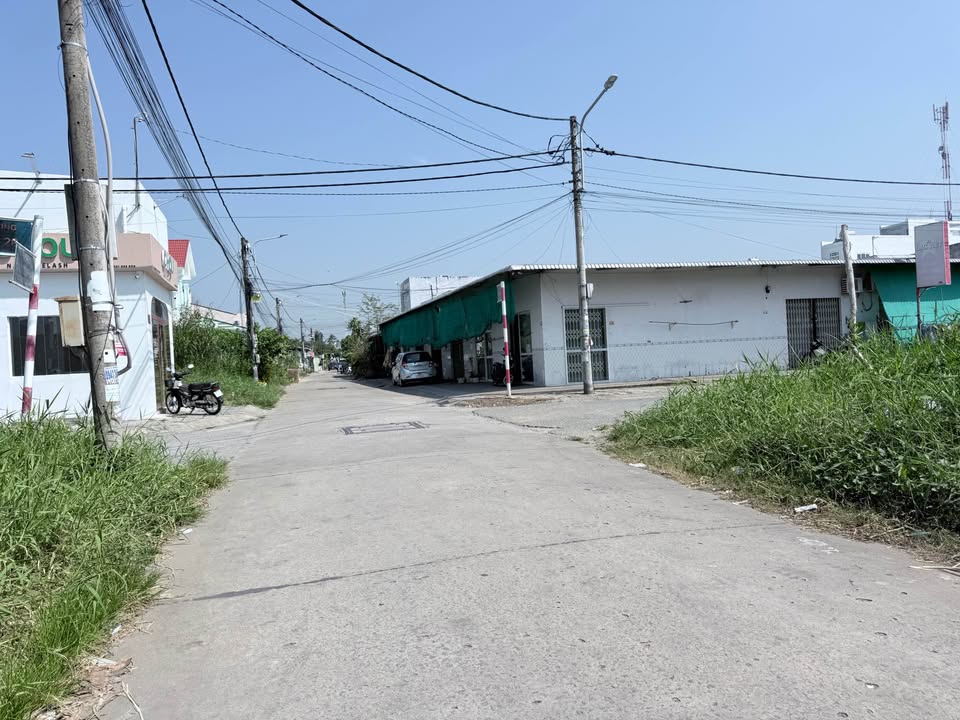 Đất nền Cao Triều Phát, Cà Mau 319m² giá 2 tỷ - Cơ hội đầu tư sinh lời!