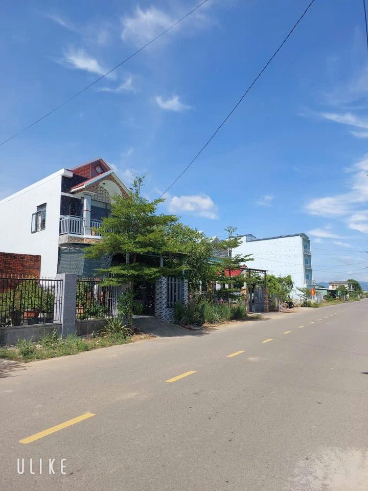 Đất nền mặt tiền Nguyễn Trung Trực, Gia Lai 137m² giá 1 tỷ - Đầu tư sinh lời lý tưởng!