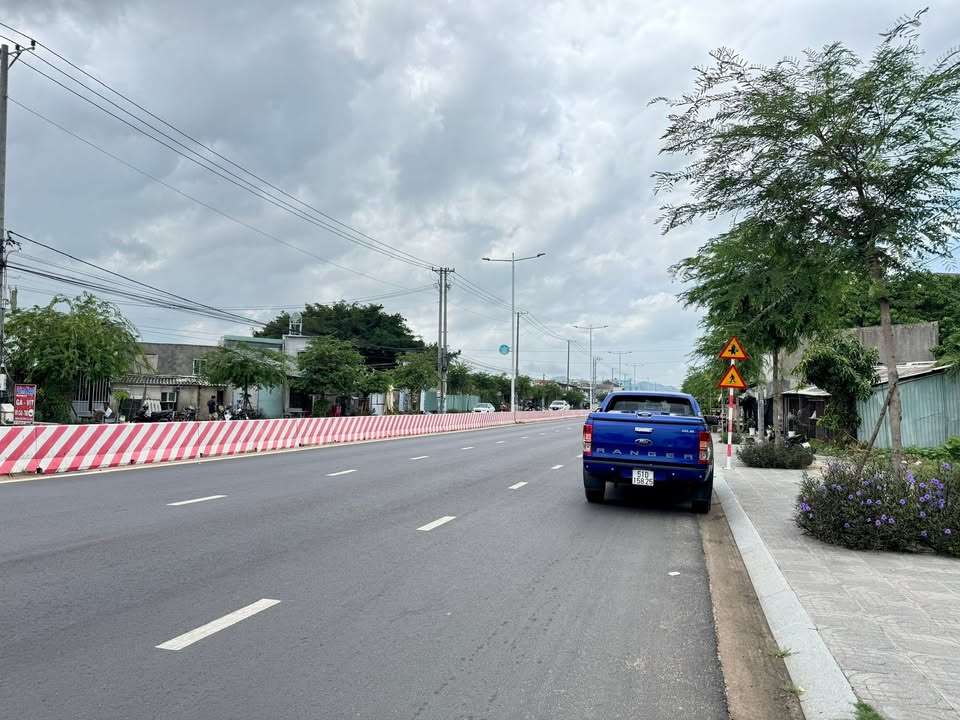 Đất nền mặt tiền đường ven biển Vũng Tàu 150m² giá 4.7 tỷ - Tiềm năng sinh lời cao!