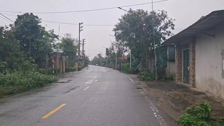 Đất thổ cư Đất Tổ 3, Cẩm Xuyên 190m² - Mặt tiền đường huyện lộ 11, giá 2 tỷ!